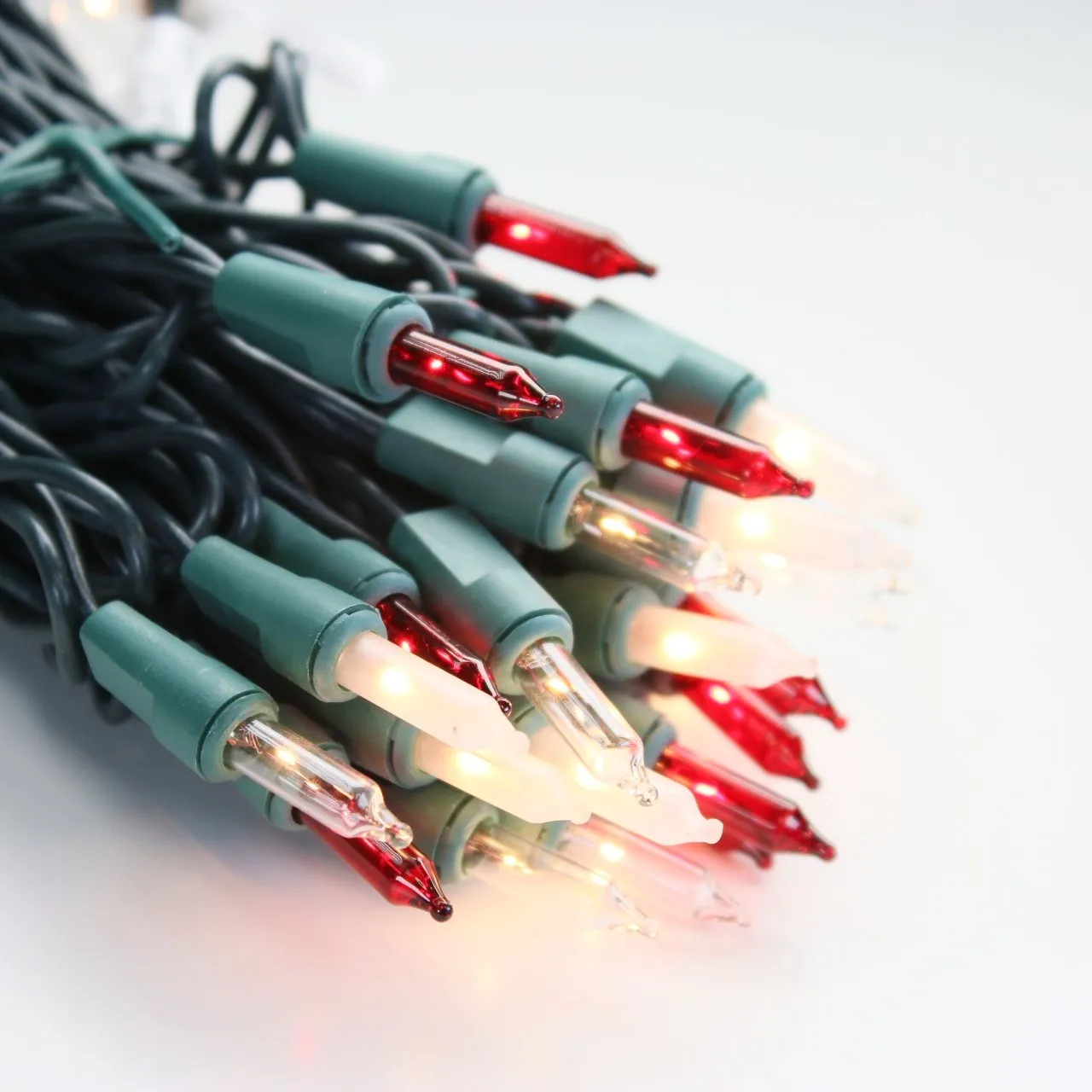 100-bulb Candy Cane (Red Clear Frost) Mini Lights, 4" Spacing, Green Wire