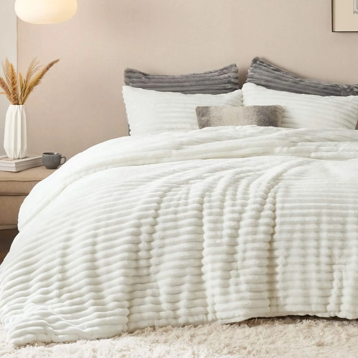 Bedsure Striped Flannel Comforter Set