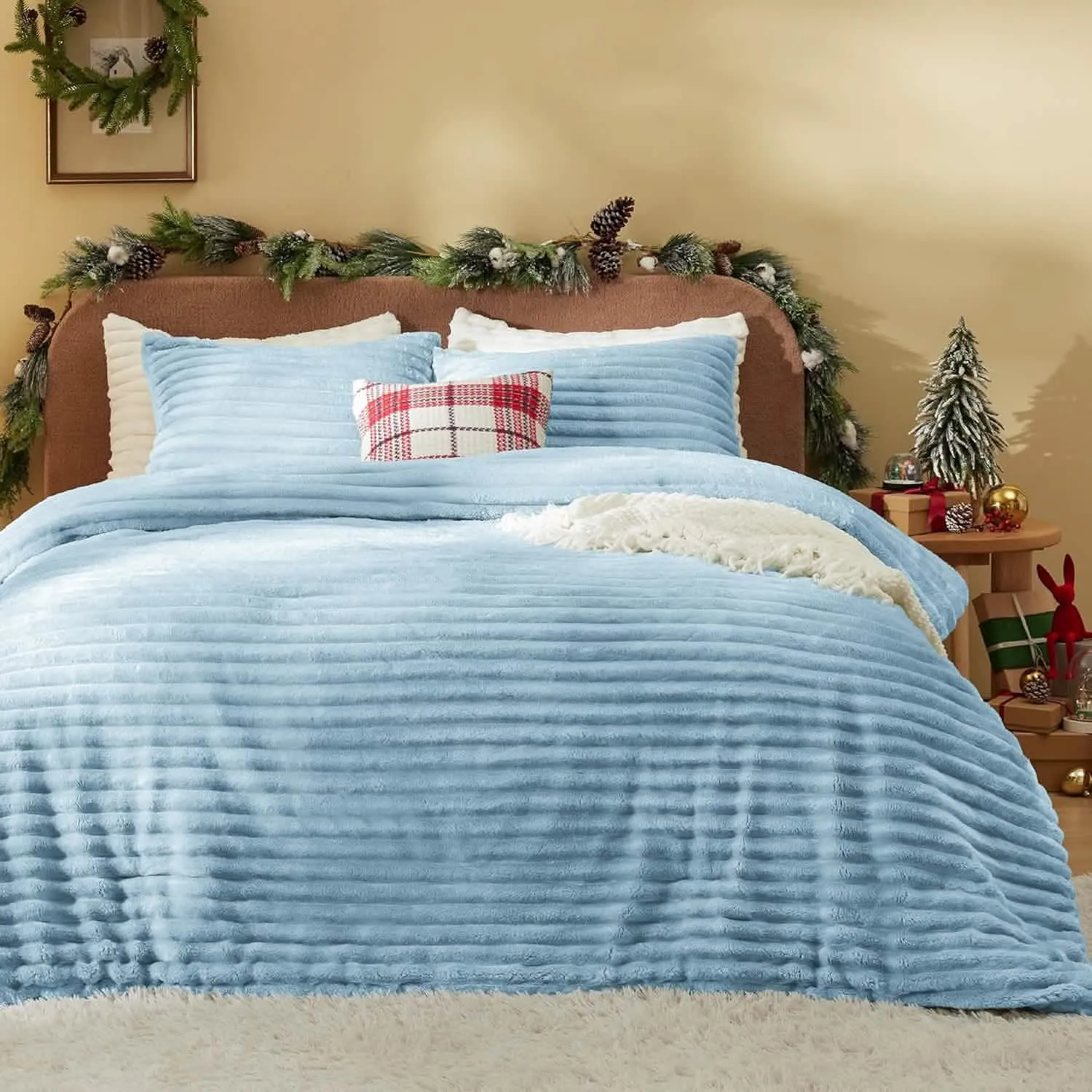 Bedsure Striped Flannel Comforter Set