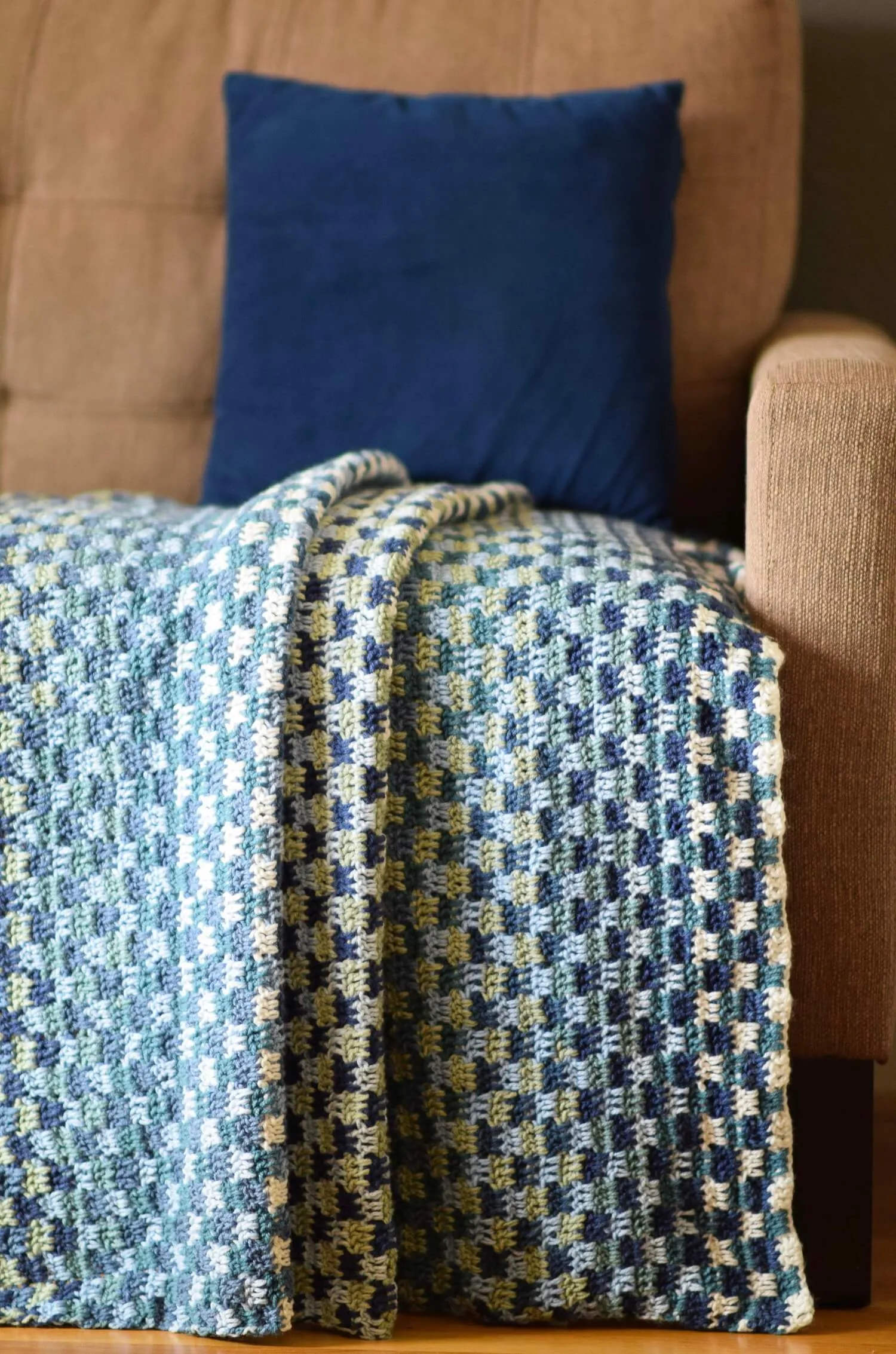 Crochet Kit - River Run Checkered Blanket