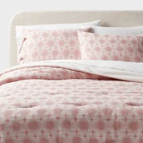 King Yarn Dye Ikat Comforter and Sham Set Ivory/Mauve - Threshold