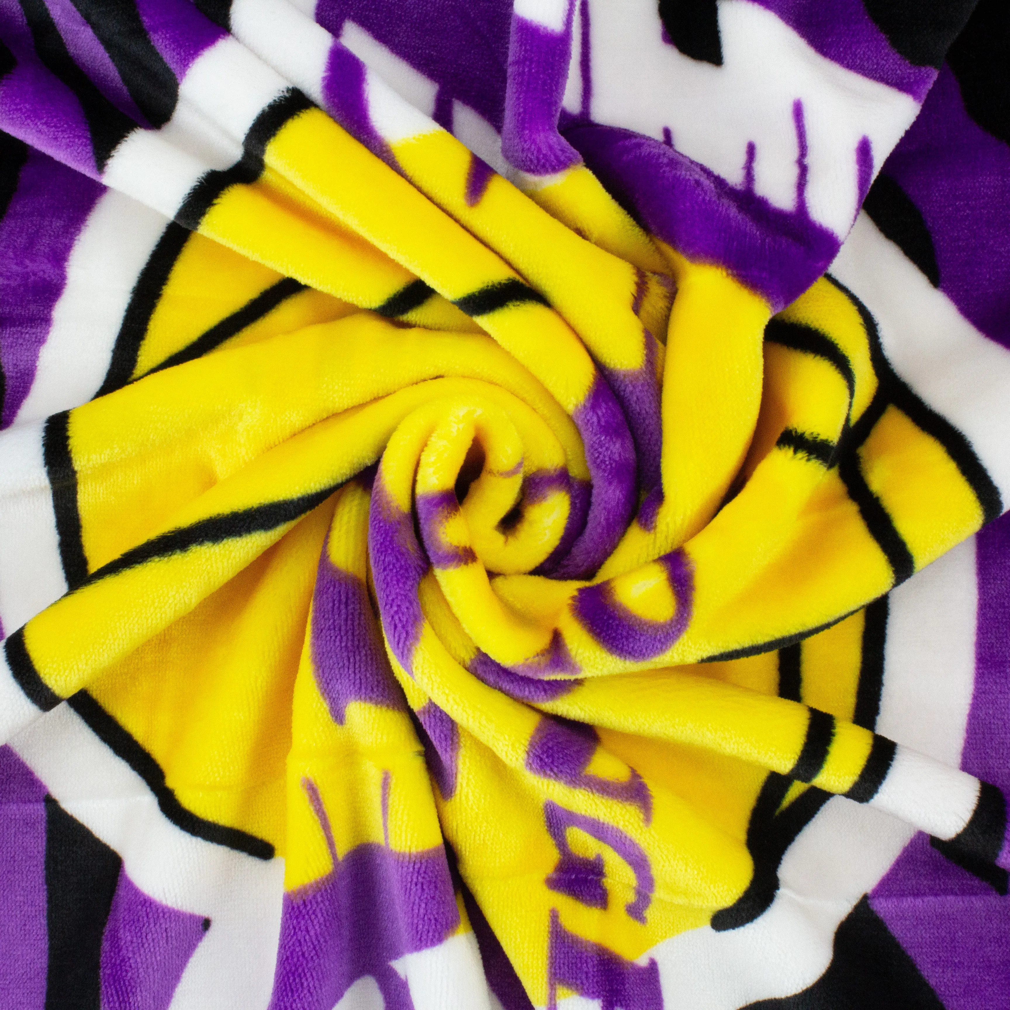 Los Angeles Lakers NBA Throw Blanket, 50" x 60"