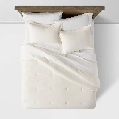 Open Box - Full/Queen Cotton Velvet Comforter & Sham Set Cream - Threshold