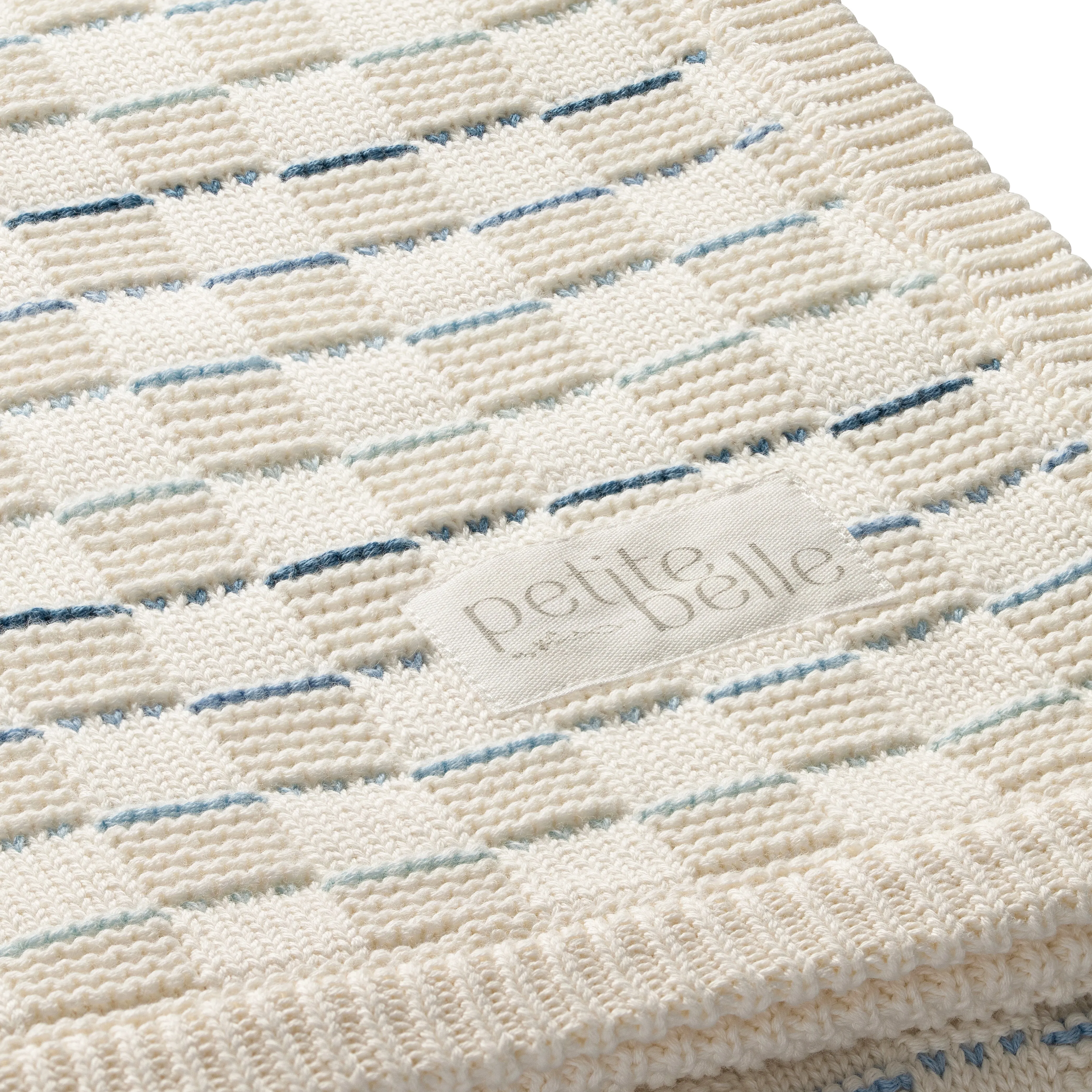 Petite Belle Weave Knit Blanket