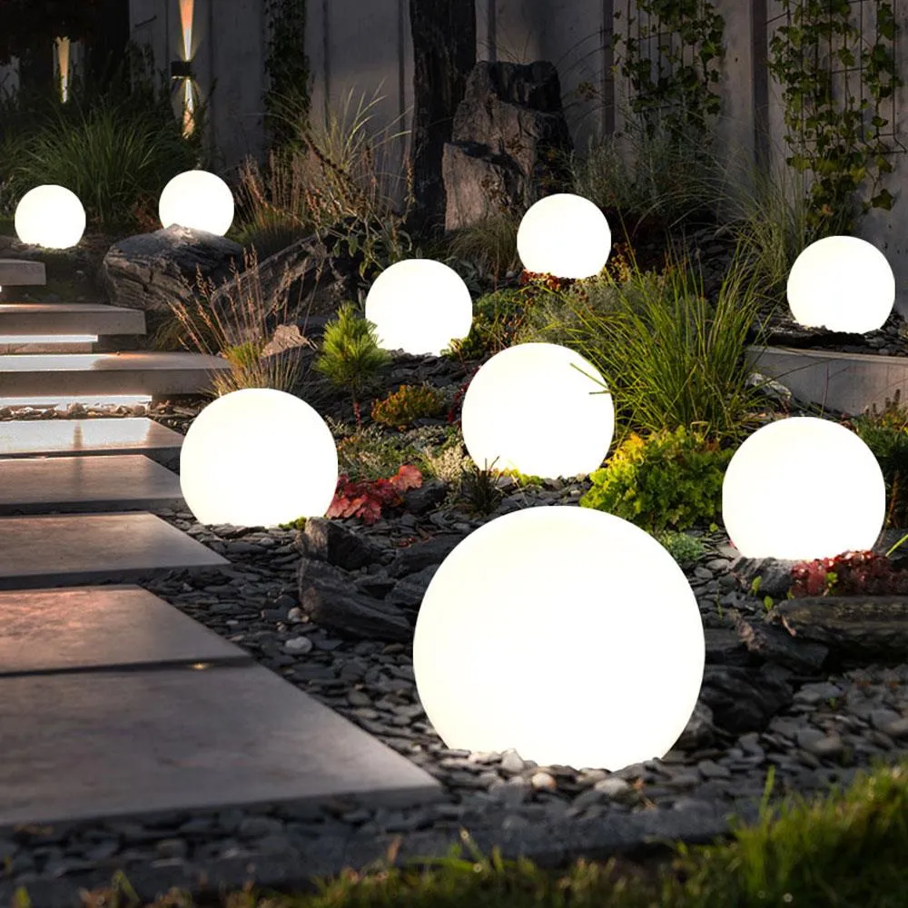 Solar Outdoor Garden Globe Light