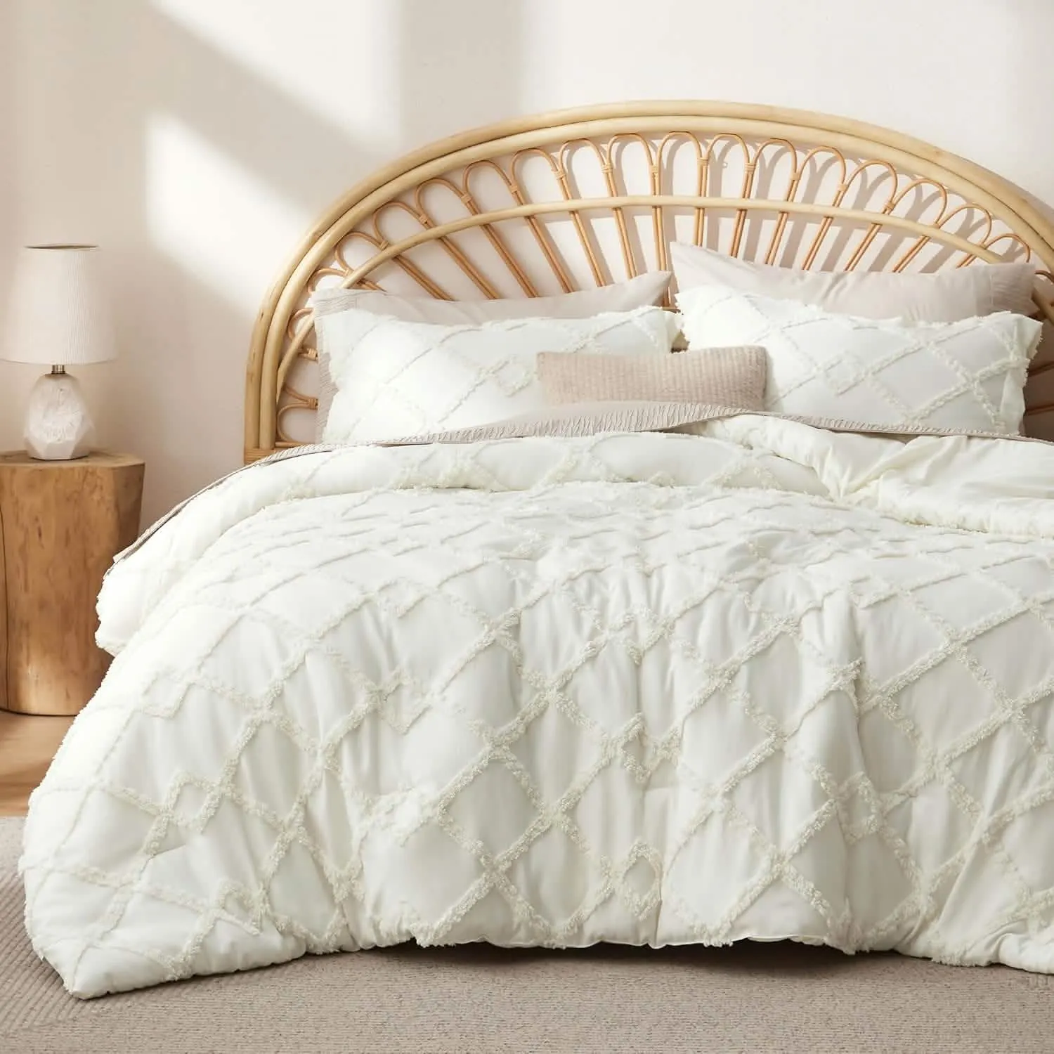 Tufted Embroidery Comforter Set